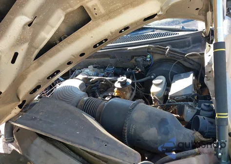 2001 Ford F-150 Harley-Davidson Edition/King Ranch Edition/Lariat/Xlt from USA, damaged, VIN 1FTRW07L71KB52594